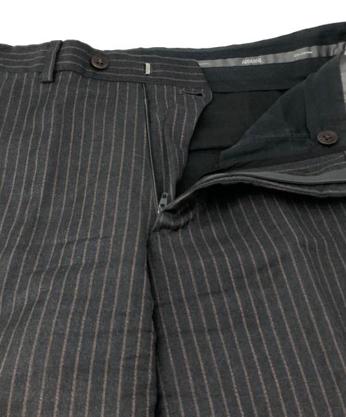 ARMANI COLLEZIONI（アルマーニ コレツィオーニ）ARMANI COLLEZIONI (アルマーニ コレツィオーニ) セットアップスーツ ブラック サイズ:記載なしの古着・服飾アイテム