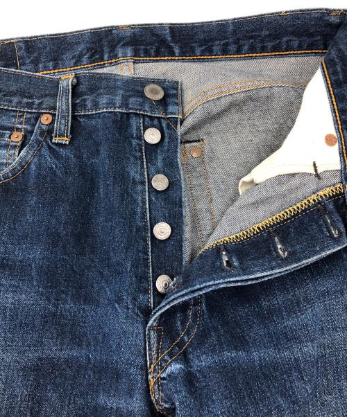 LEVI'S（リーバイス）LEVI'S (リーバイス) デニムパンツ　復刻 501XX USA製 ボタン裏555 ビッグE バレンシア工場 @ インディゴ サイズ:Ｗ31Ｌ36の古着・服飾アイテム