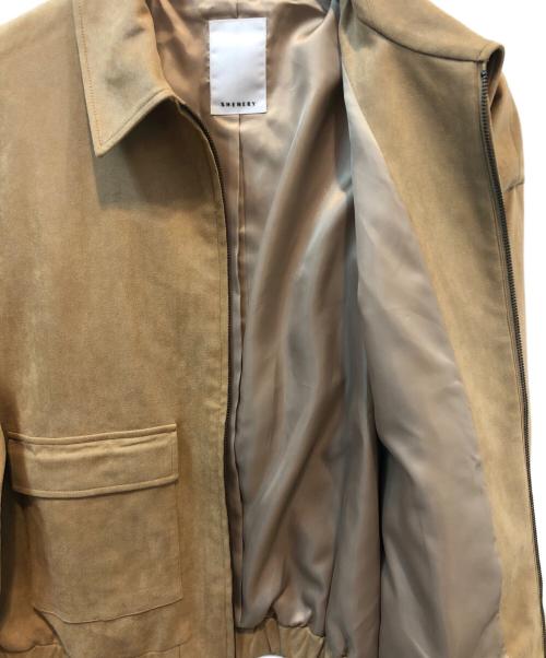 SHENERY（シーナリー）SHENERY (シーナリー) フェイクスウェードブルゾン ベージュ サイズ:FREE SIZE 未使用品の古着・服飾アイテム