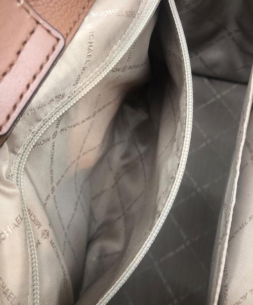 MICHAEL KORS（マイケル・コース）MICHAEL KORS (マイケル・コース) バッグ ブラウンの古着・服飾アイテム