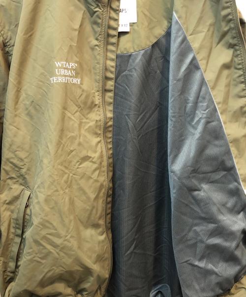 WTAPS（ダブルタップス）WTAPS (ダブルタップス) ナイロンジャケット 221WVDT-JKM03 カーキ サイズ:02の古着・服飾アイテム