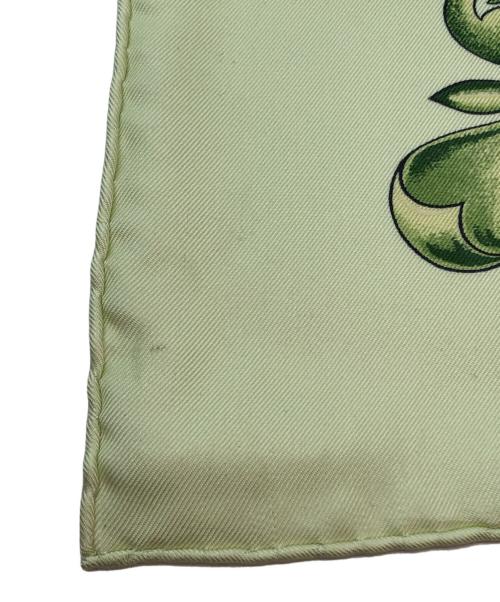 HERMES（エルメス）HERMES (エルメス) シルクスカーフ カレ90 LES CHEVAUX ムガル王朝の馬 アイボリー サイズ:記載なしの古着・服飾アイテム