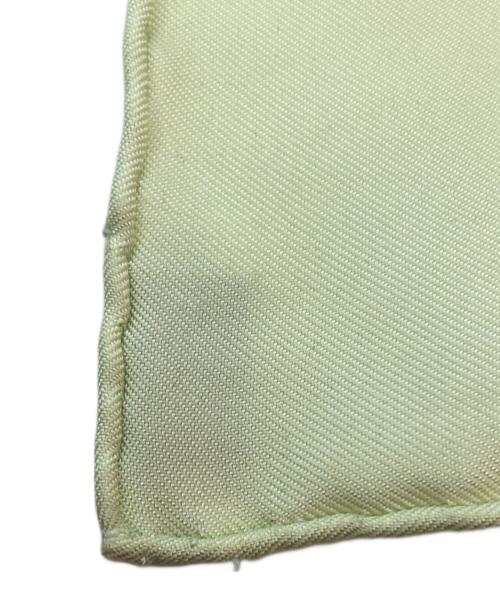 HERMES（エルメス）HERMES (エルメス) シルクスカーフ カレ90 LES CHEVAUX ムガル王朝の馬 アイボリー サイズ:記載なしの古着・服飾アイテム