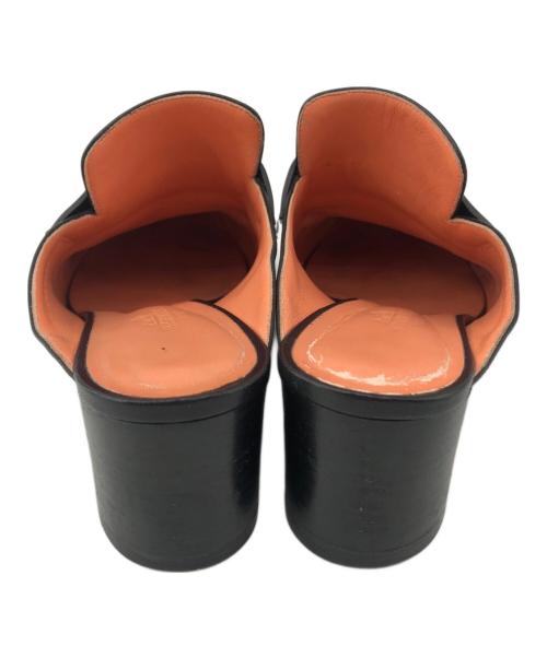 HERMES（エルメス）HERMES (エルメス) フリンジミュール ブラック サイズ:37 1/2の古着・服飾アイテム