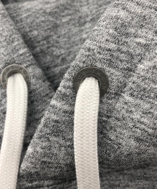 THE NORTH FACE（ザ ノース フェイス）THE NORTH FACE (ザ ノース フェイス) バックスクエアロゴフーディ グレー サイズ:M 未使用品の古着・服飾アイテム