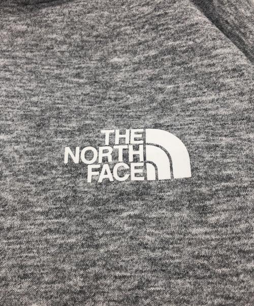 THE NORTH FACE（ザ ノース フェイス）THE NORTH FACE (ザ ノース フェイス) バックスクエアロゴフーディ グレー サイズ:M 未使用品の古着・服飾アイテム