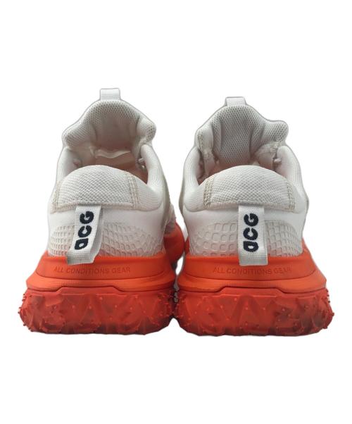 NIKE ACG（ナイキエーシージー）NIKE ACG (ナイキエーシージー) ローカットスニーカー ホワイト×オレンジ サイズ:29cmの古着・服飾アイテム