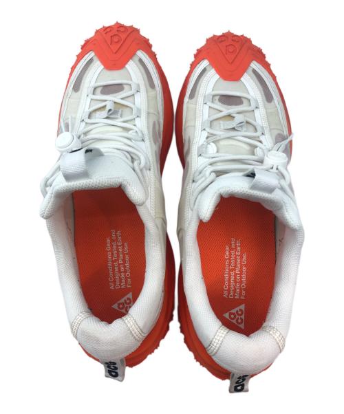 NIKE ACG（ナイキエーシージー）NIKE ACG (ナイキエーシージー) ローカットスニーカー ホワイト×オレンジ サイズ:29cmの古着・服飾アイテム