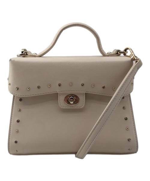 DIANA（ダイアナ）DIANA (ダイアナ) スタッズショルダーバッグ ホワイト サイズ:記載なしの古着・服飾アイテム