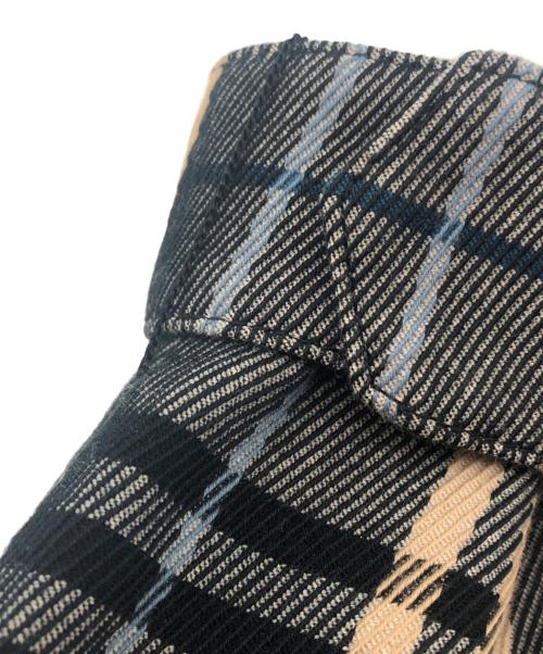 BURBERRY LONDON（バーバリーロンドン）BURBERRY LONDON (バーバリーロンドン) スカート ベージュ サイズ:UK6の古着・服飾アイテム