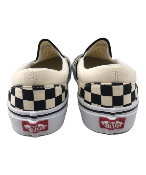 VANS（ヴァンズ）VANS (ヴァンズ) スリッポン ホワイト×ブラック サイズ:27㎝の古着・服飾アイテム
