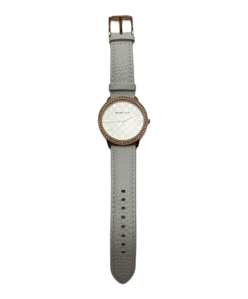 MICHAEL KORS（マイケルコース）MICHAEL KORS (マイケルコース) リストウォッチ ホワイトの古着・服飾アイテム
