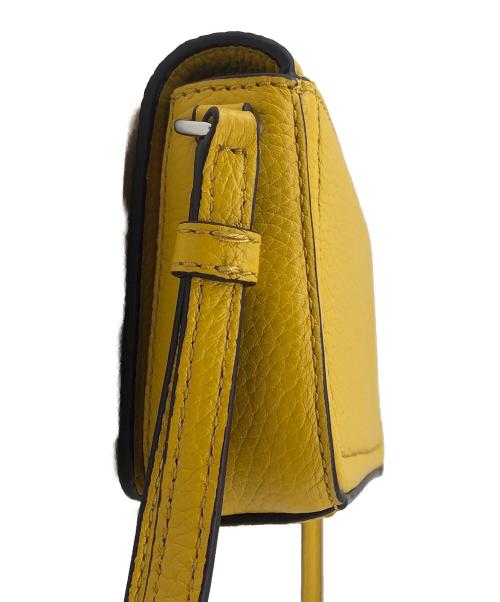 MARC JACOBS（マークジェイコブス）MARC JACOBS (マークジェイコブス) ショルダーポーチ イエロー サイズ:記載なしの古着・服飾アイテム