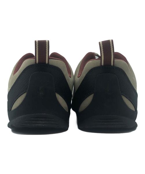 KEEN（キーン）KEEN (キーン) スニーカー カーキ サイズ:28㎝の古着・服飾アイテム