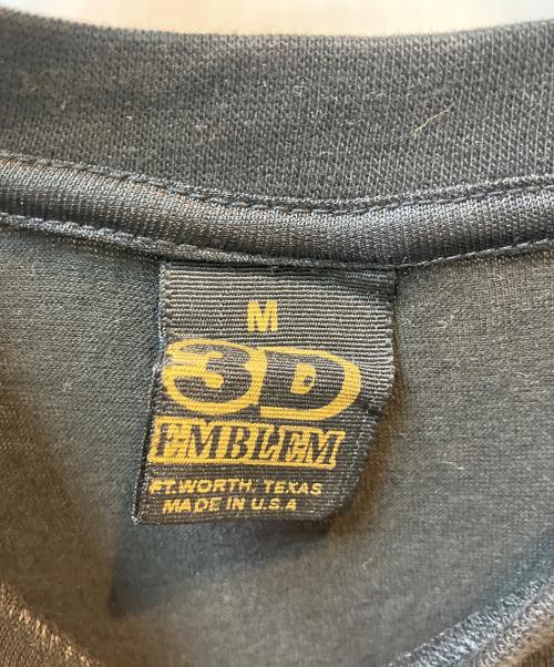 3D EMBLEM（3dエンブレム）3D EMBLEM (3dエンブレム) 半袖Tシャツ ブラック サイズ:Mの古着・服飾アイテム