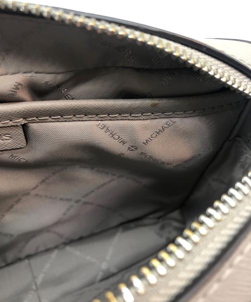 MICHAEL KORS（マイケル・コース）MICHAEL KORS (マイケル・コース) ショルダーバッグの古着・服飾アイテム