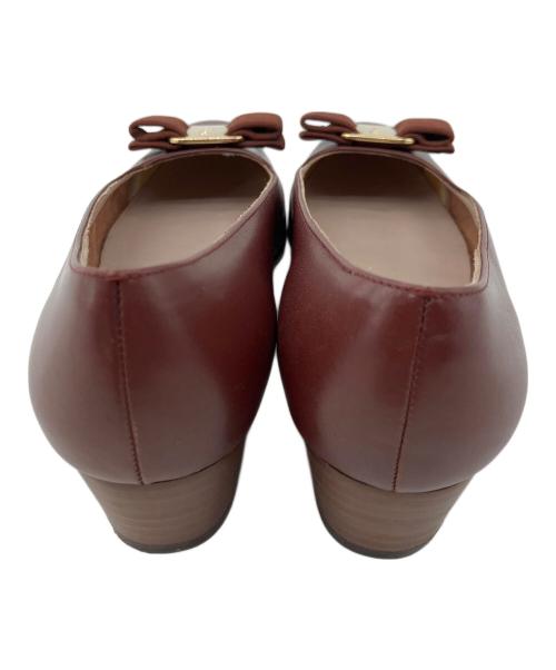 Salvatore Ferragamo（サルヴァトーレ フェラガモ）Salvatore Ferragamo (サルヴァトーレ フェラガモ) パンプス ブラウン サイズ:6 1/2の古着・服飾アイテム