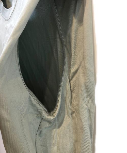 Mame Kurogouchi（マメクロゴウチ）mame kurogouchi (マメクロゴウチ) ノースリーブカットソーCotton Jersey Asymmetric Sleeveless Top グレー サイズ:1の古着・服飾アイテム