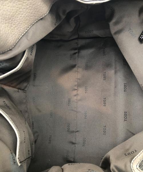 TOD'S（トッズ）TOD'S (トッズ) レザートートバッグ ベージュの古着・服飾アイテム