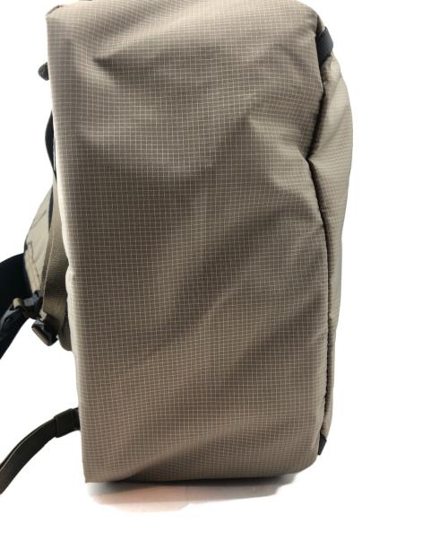 THE NORTH FACE（ザ ノース フェイス）THE NORTH FACE (ザ ノース フェイス) リュック　ヘイジートートパック ベージュの古着・服飾アイテム