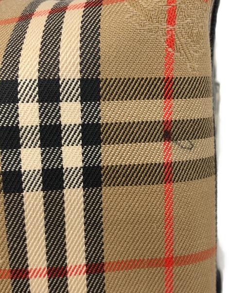 BURBERRY（バーバリー）BURBERRY (バーバリー) ポーチ ベージュ サイズ:不明の古着・服飾アイテム