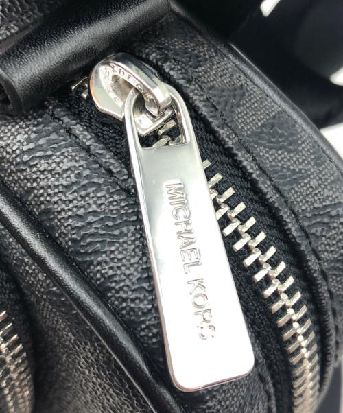 MICHAEL KORS（マイケルコース）MICHAEL KORS (マイケルコース) ショルダーバッグ ブラック×グレー サイズ:不明の古着・服飾アイテム