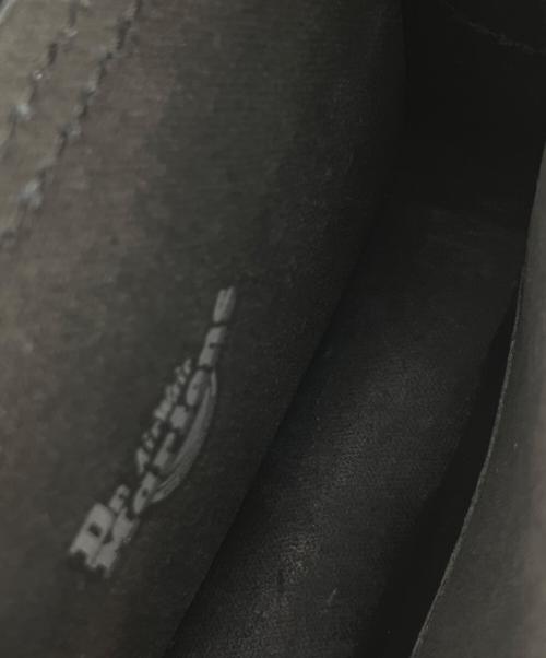 Dr.Martens（ドクターマーチン）Dr.Martens (ドクターマーチン) 7インチサッチェルバッグ ブラックの古着・服飾アイテム