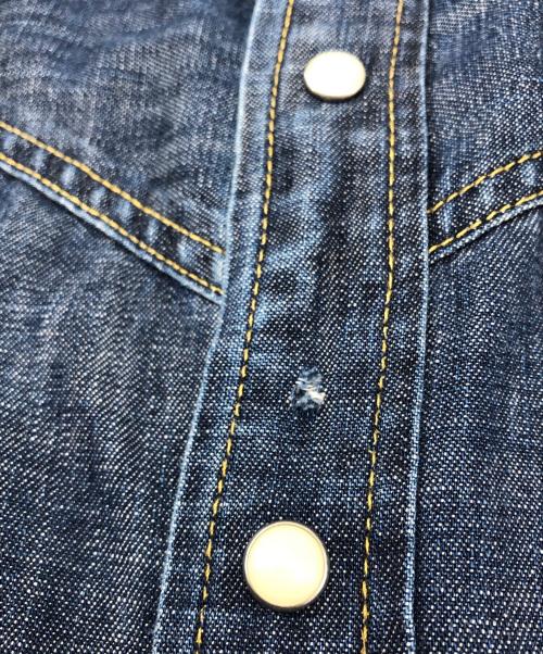 LEVI'S（リーバイス）LEVI'S (リーバイス) ウエスタンデニムシャツ 90S 香港製 ブルー サイズ:Mの古着・服飾アイテム