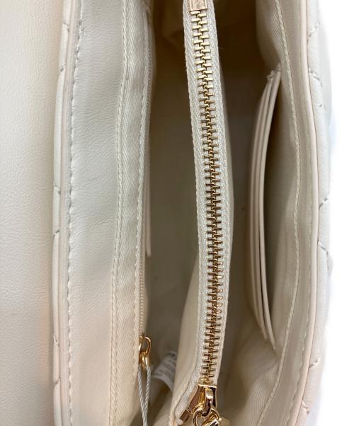 CHARLES & KEITH（チャールズアンドキース）CHARLES & KEITH (チャールズアンドキース) ショルダーバッグ 未使用品の古着・服飾アイテム