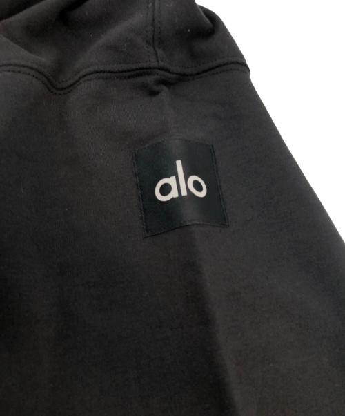 alo yoga（アローヨガ）alo yoga (アローヨガ) プルオーバーパーカー ブラック サイズ:Ｌの古着・服飾アイテム
