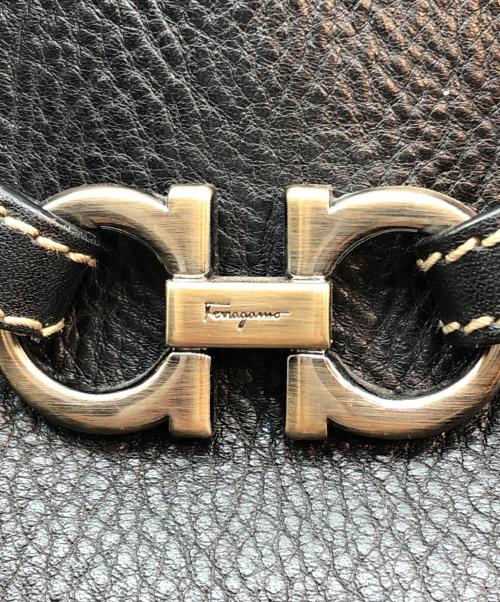 Salvatore Ferragamo（サルヴァトーレ フェラガモ）Salvatore Ferragamo (サルヴァトーレ フェラガモ) ガンチーニハンドバッグ ブラックの古着・服飾アイテム