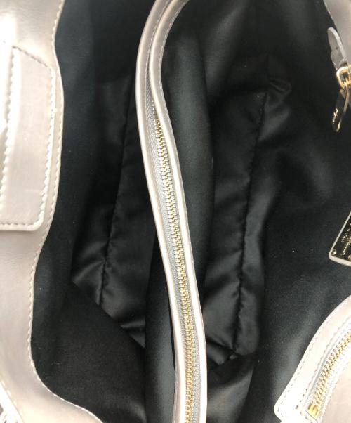 Salvatore Ferragamo（サルヴァトーレ フェラガモ）Salvatore Ferragamo (サルヴァトーレ フェラガモ) ハンドバッグ グレーの古着・服飾アイテム