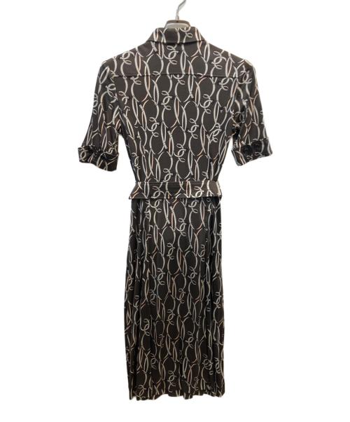 BURBERRY LONDON（バーバリーロンドン）BURBERRY LONDON (バーバリーロンドン) 半袖ワンピース グレー×ホワイト サイズ:40の古着・服飾アイテム