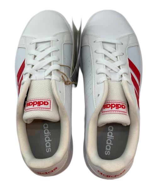 adidas（アディダス）adidas (アディダス) スニーカー ホワイト サイズ:23 未使用品の古着・服飾アイテム