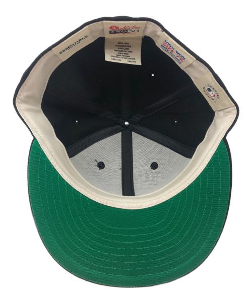 New Era（ニューエラ）New Era (ニューエラ) Fear of God ESSENTIALS (フィアオブゴッド エッセンシャル) キャップ サイズ:不明の古着・服飾アイテム