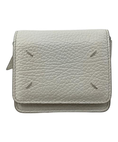 Maison Margiela（メゾンマルジェラ）Maison Margiela (メゾンマルジェラ) スモール チェーンウォレット 4ステッチ ミニショルダー ホワイト サイズ:不明の古着・服飾アイテム