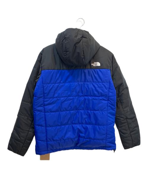 THE NORTH FACE（ザ ノース フェイス）THE NORTH FACE (ザ ノース フェイス) リバーシブルエニータイムインサレーテッドフーディー ブルー×ブラック サイズ:XL 未使用品の古着・服飾アイテム