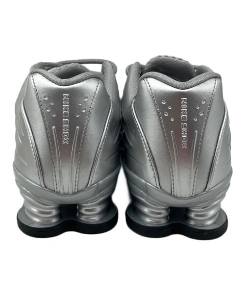 NIKE（ナイキ）NIKE (ナイキ) スニーカー SHOX グレー サイズ:25.5cmの古着・服飾アイテム
