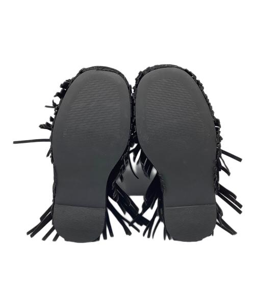 YELLO（イエロ）YELLO (イエロ) ROOT FRINGED PLATFORM MULES ブラック サイズ:Sの古着・服飾アイテム