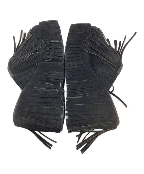 YELLO（イエロ）YELLO (イエロ) ROOT FRINGED PLATFORM MULES ブラック サイズ:Sの古着・服飾アイテム