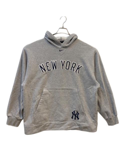 NIKE（ナイキ）NIKE (ナイキ) プルオーバーパーカー グレー サイズ:Ｍの古着・服飾アイテム
