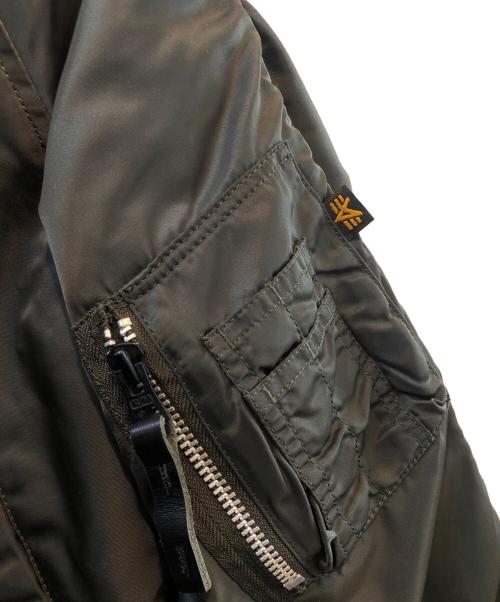 ALPHA INDUSTRIES（アルファインダストリーズ）ALPHA INDUSTRIES (アルファインダストリーズ) フライトジャケット カーキ サイズ:Sの古着・服飾アイテム