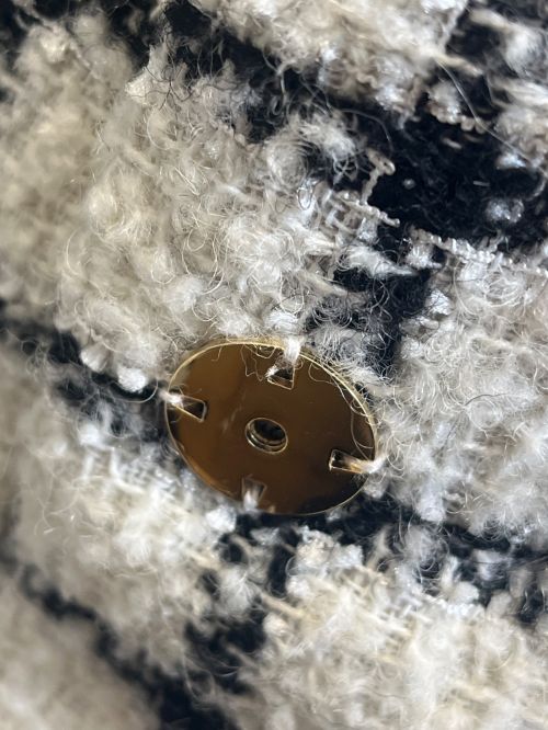 HER LIP TO（ハーリップトゥ）Her lip to (ハーリップトゥ) ベルテッドダウンコート ホワイト×ブラック サイズ:Mの古着・服飾アイテム