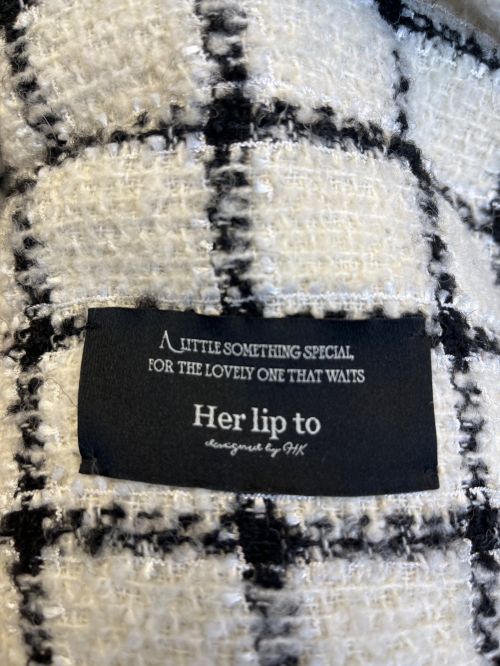 HER LIP TO（ハーリップトゥ）Her lip to (ハーリップトゥ) ベルテッドダウンコート ホワイト×ブラック サイズ:Sの古着・服飾アイテム
