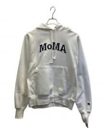 Champion（チャンピオン）の古着「フーディー MoMA Edition」｜ホワイト
