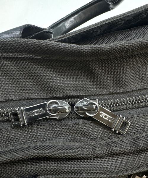 TUMI（トゥミ）TUMI (トゥミ) TUMI　ブリーフケース ブラックの古着・服飾アイテム