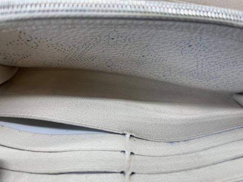 LOUIS VUITTON（ルイ ヴィトン）LOUIS VUITTON (ルイ ヴィトン) 長財布の古着・服飾アイテム