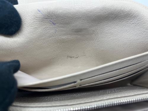 LOUIS VUITTON（ルイ ヴィトン）LOUIS VUITTON (ルイ ヴィトン) 長財布の古着・服飾アイテム