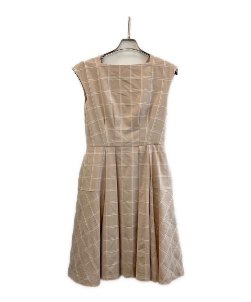 FOXEY NEWYORK（フォクシーニューヨーク）FOXEY NEWYORK (フォクシーニューヨーク) ノースリーブワンピース ピンク サイズ:40の古着・服飾アイテム