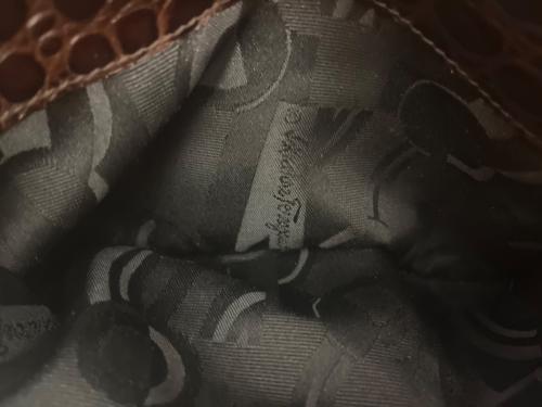 Salvatore Ferragamo（サルヴァトーレ フェラガモ）Salvatore Ferragamo (サルヴァトーレ フェラガモ) ショルダーバッグ ブラウンの古着・服飾アイテム